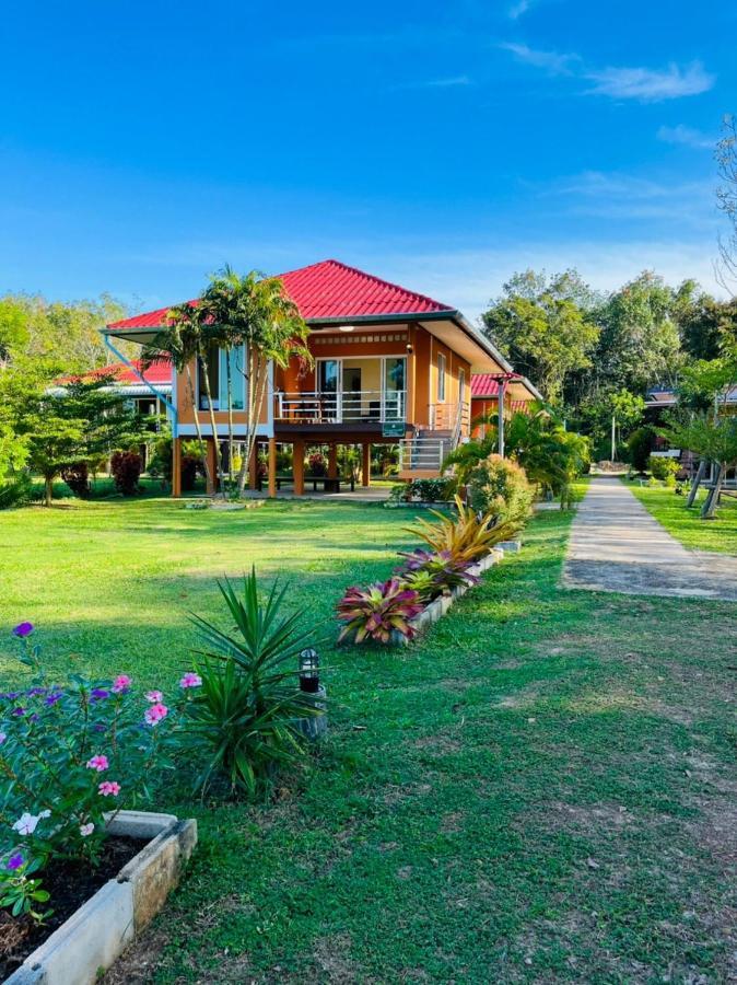Rimlay Bay View Villa Ko Yao Noi Exterior foto